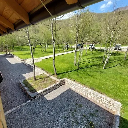 Διαμέρισμα Rafting Camp *