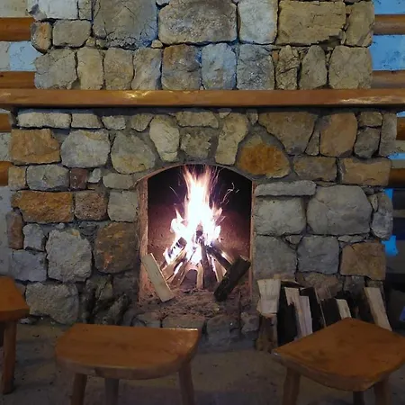Διαμέρισμα Rafting Camp *
