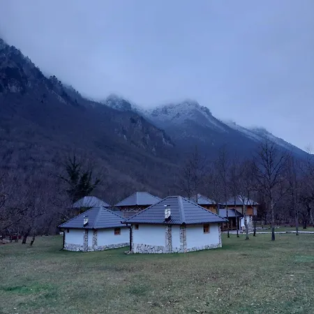Lejlighed Rafting Camp *